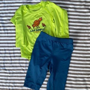 Patagonia baby capilene set - 6M